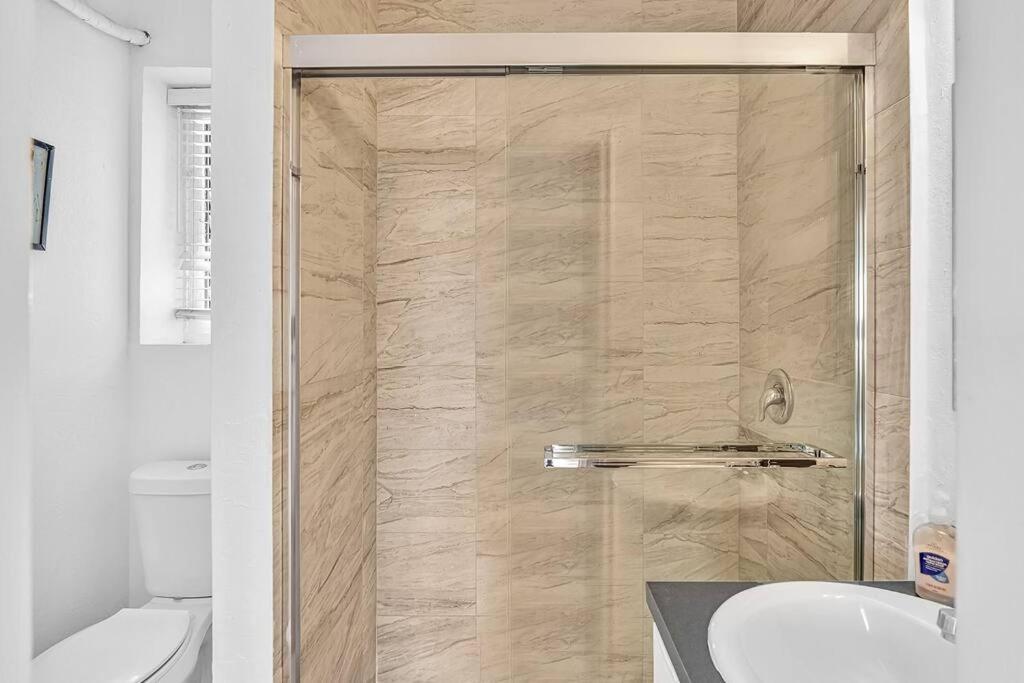 Garden Suite 4-Hosted By Sweetstay Miami Beach Exterior photo